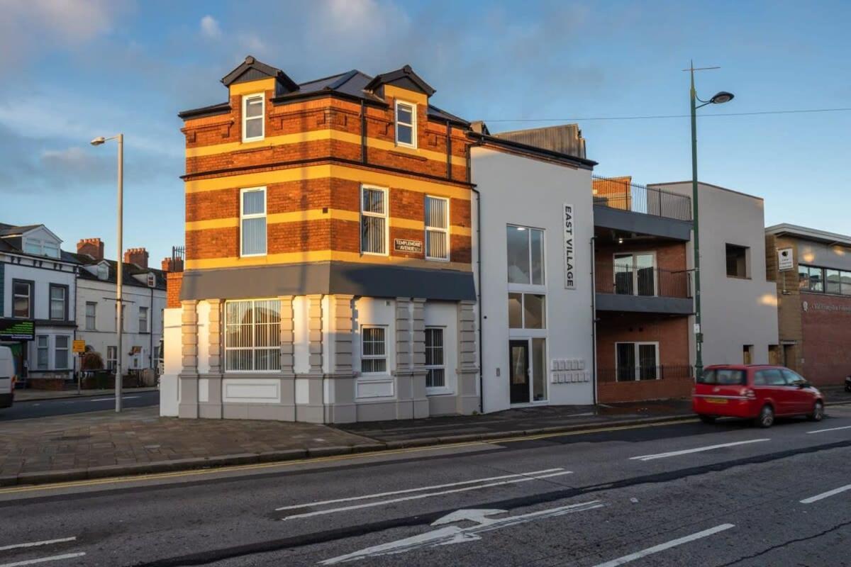 Contemporary 2 Bed Apartment -Belfast East Village Exterior foto